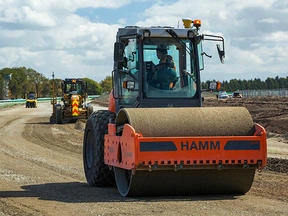 TRIMBLE EARTHWORKS FOR SOIL COMPACTORS